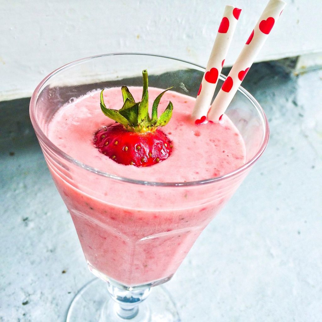Free strawberry smoothie